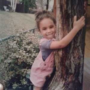 Meet your Posher, Chaya